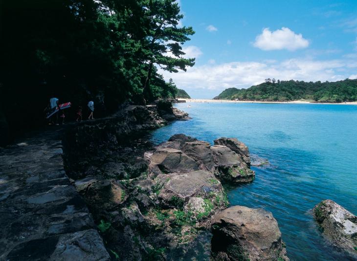 Tatsunoshima Swimming Beach