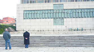 Scorsese and crew at the 26 Martyrs Monument and Museum (Nagasaki City)